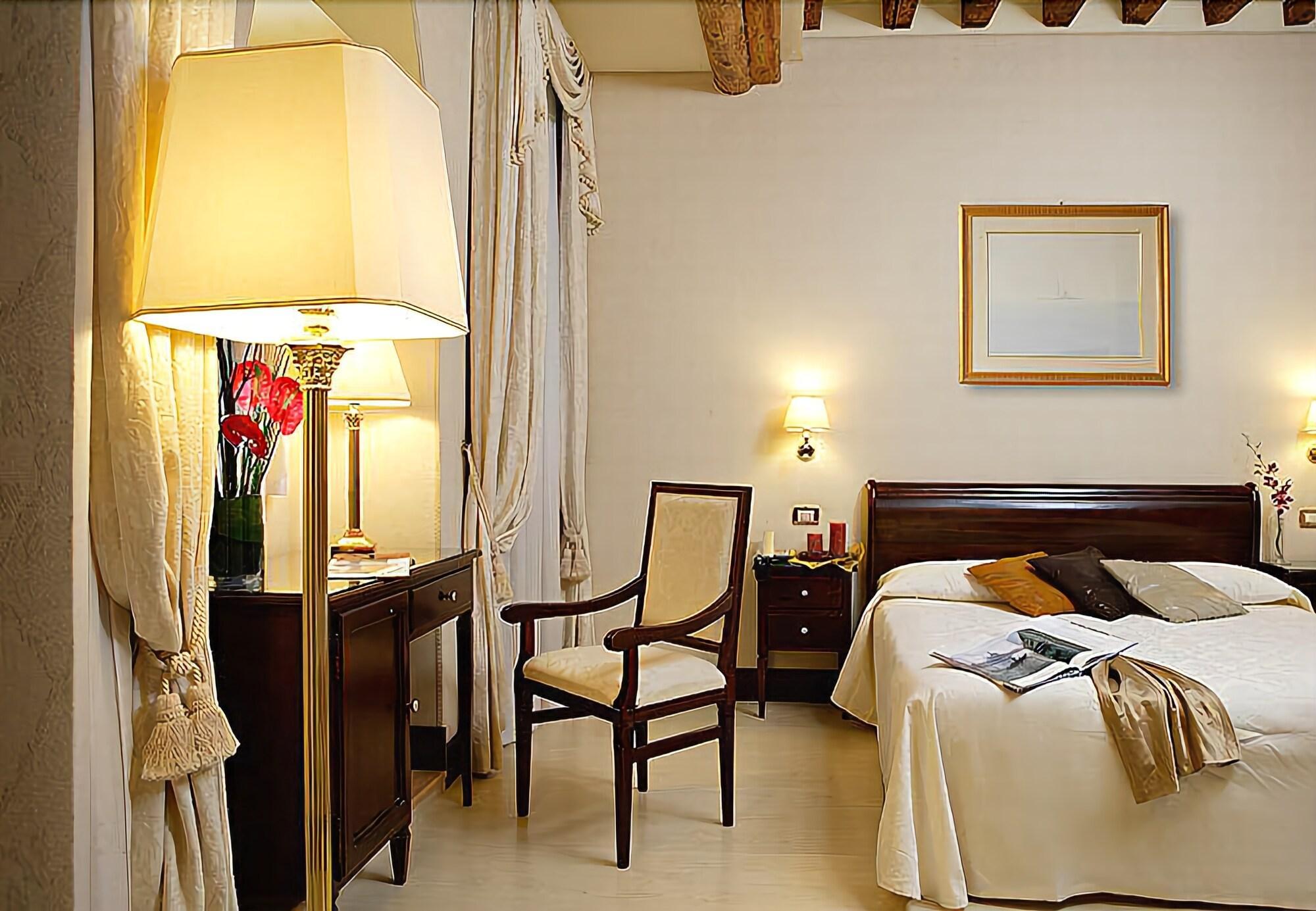 Hotel Ca' Del Nobile à Venise Extérieur photo